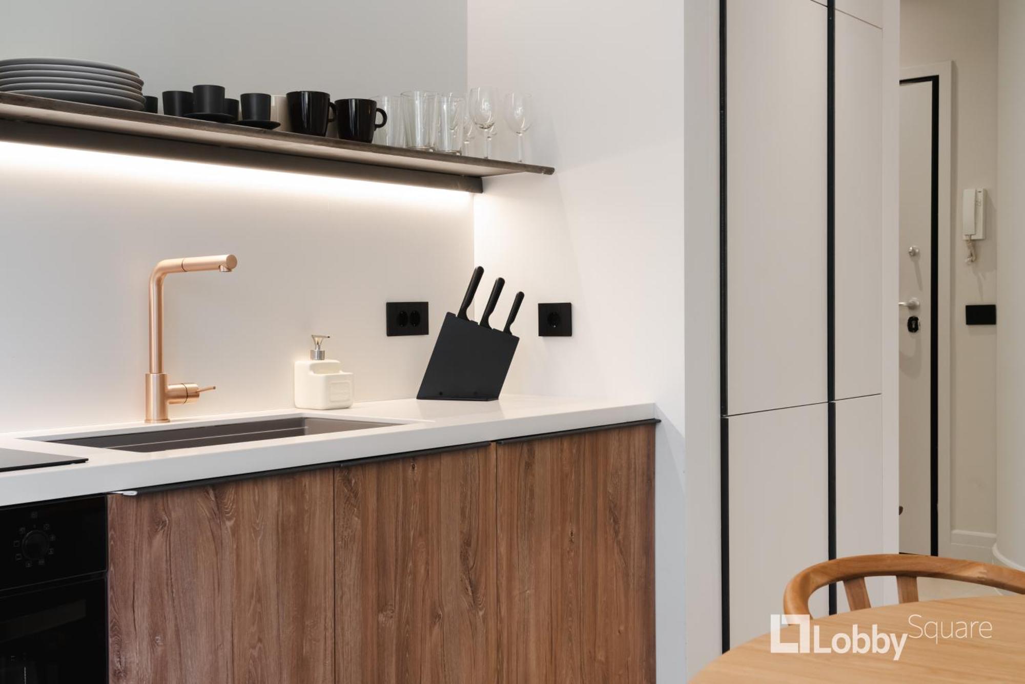 Muse Apartment By Lobbysquare أثينا المظهر الخارجي الصورة
