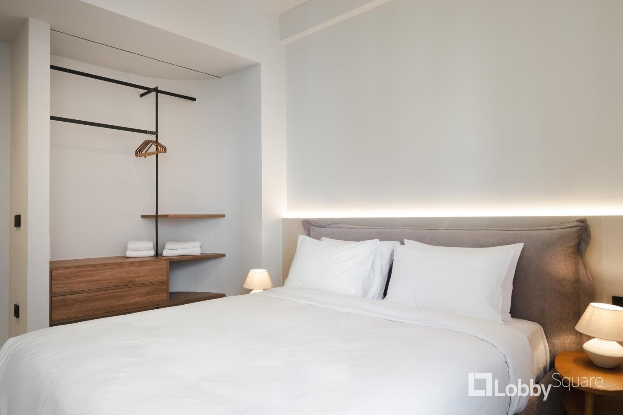 Muse Apartment By Lobbysquare أثينا المظهر الخارجي الصورة